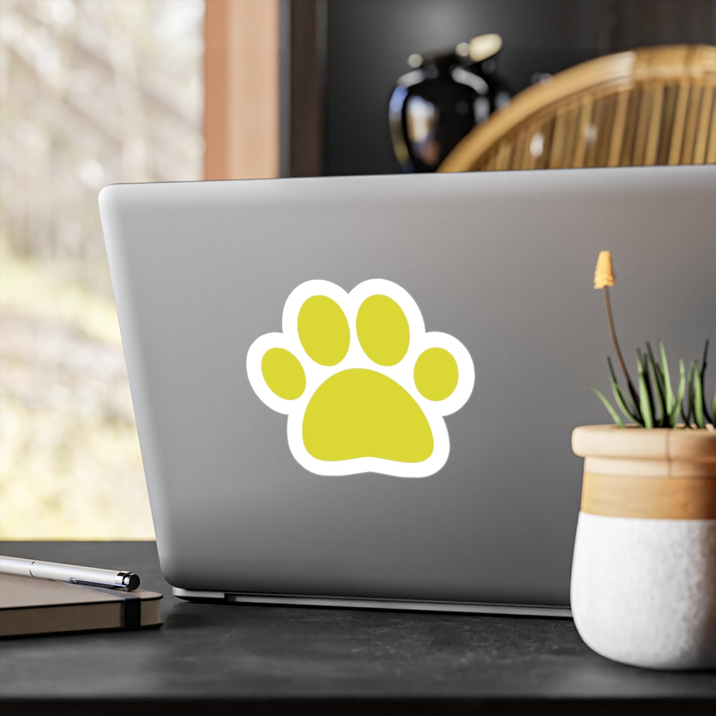 Dillies Pawprint Decal